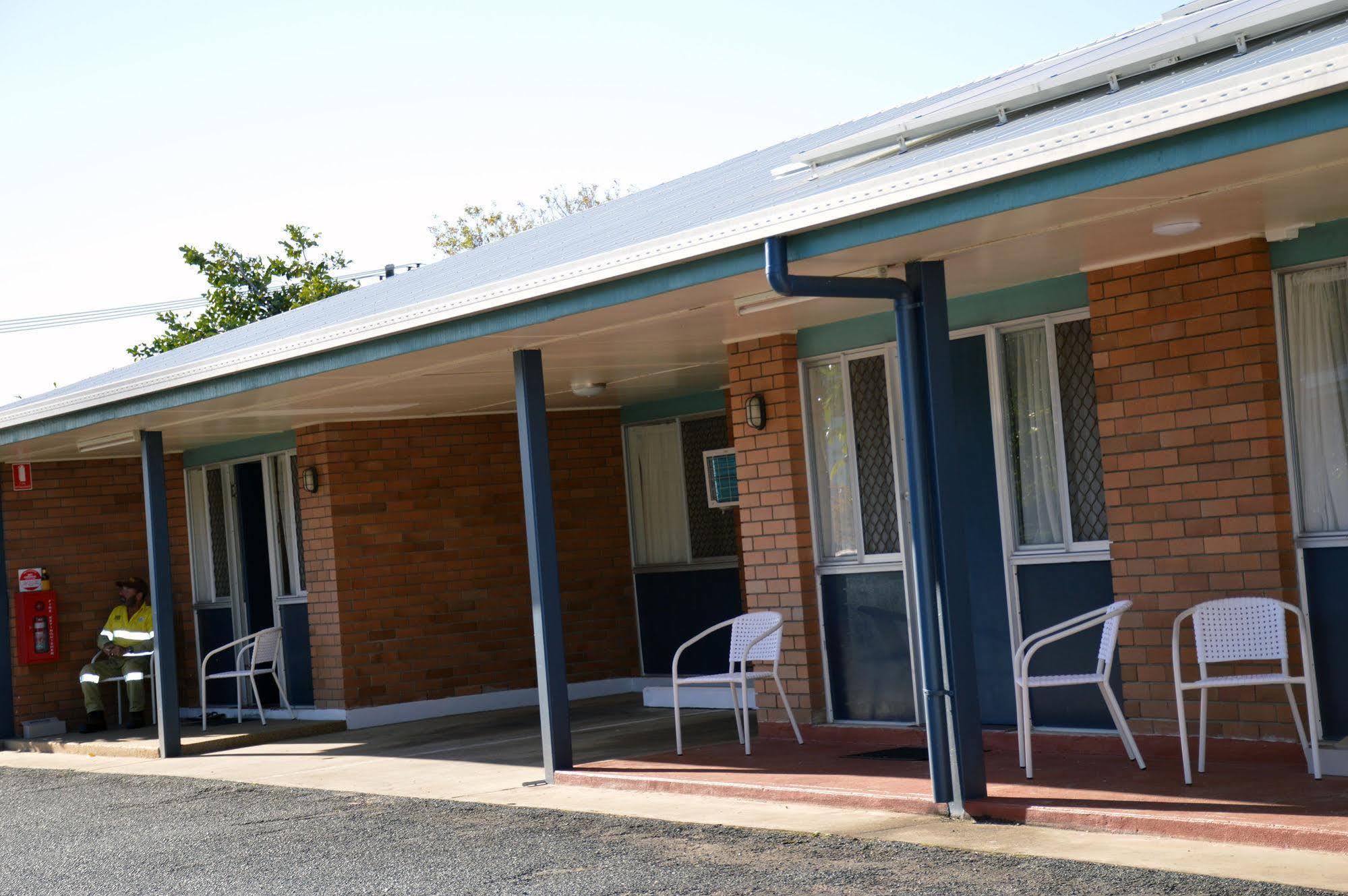 Rover Holiday Units Mackay Exterior photo